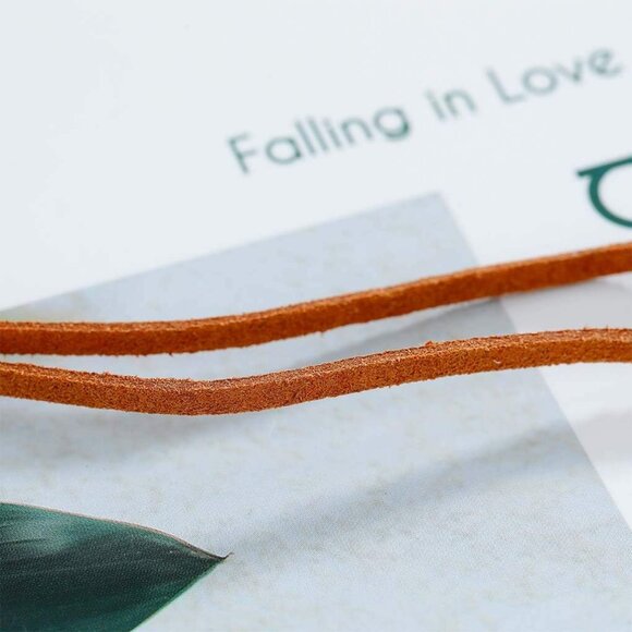 Elegant Gold and Brown Leather Choker Necklace - Perfect Holiday Gift for Women - Picture 6 of 7